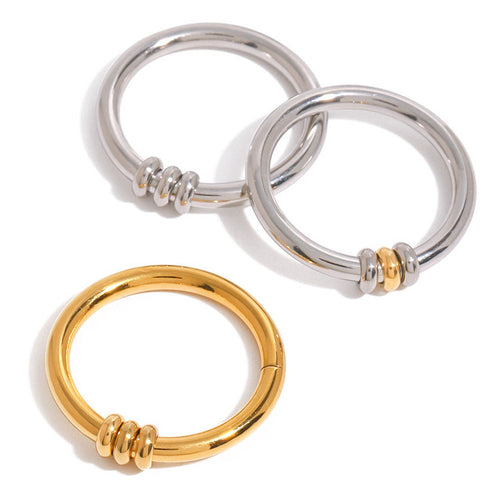 Minimalist Thin Stacking Rings